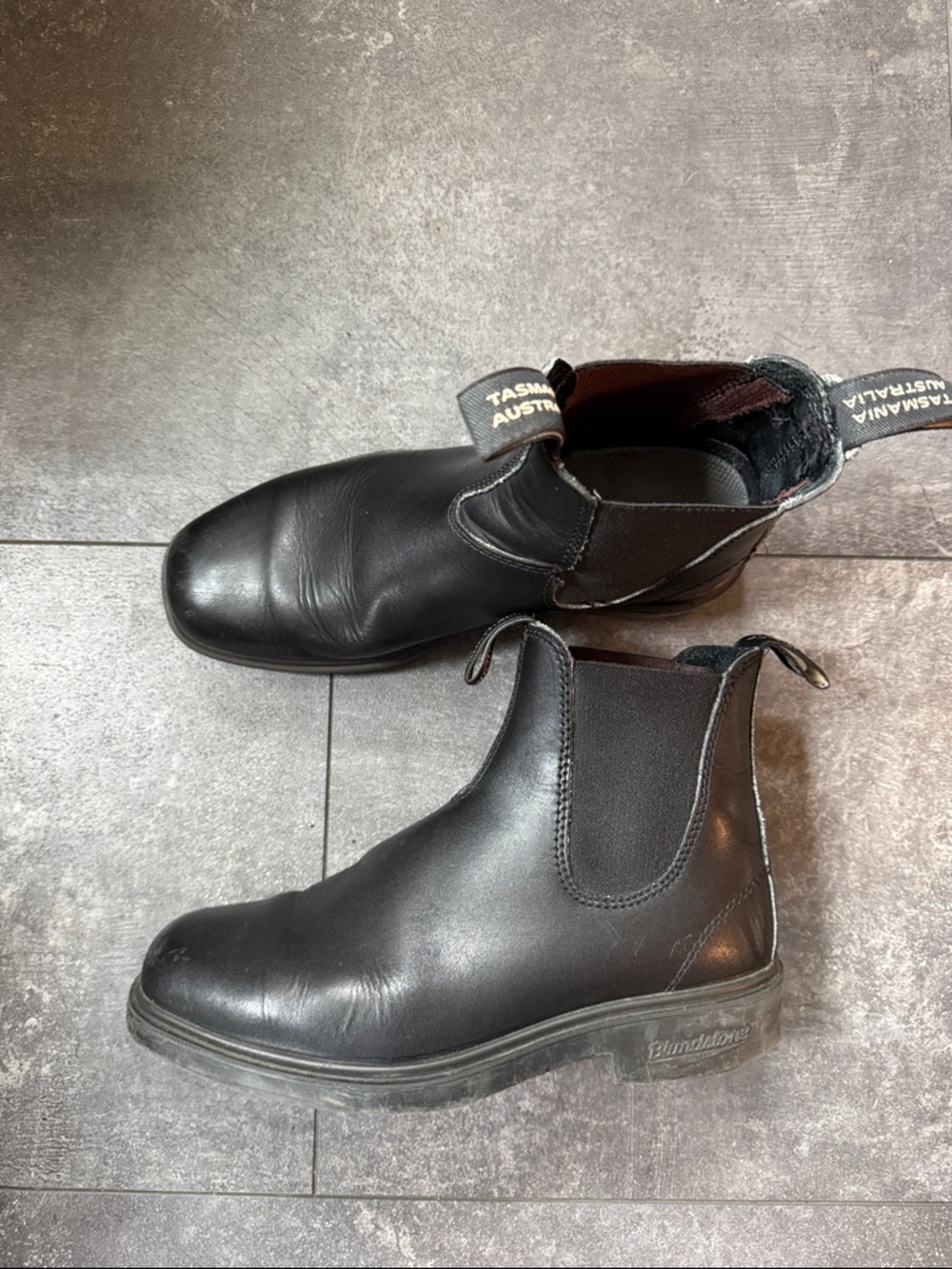 Blundstone Black Women's Leather Chelsea Dress Boots #063